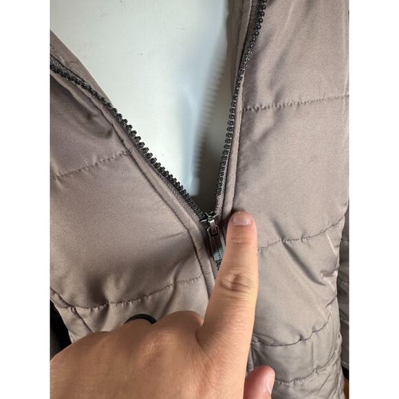 Susan Graver Water-Resistant Puffer Coat with Faux Leather Detail Thistle Large - Picture 6 of 12